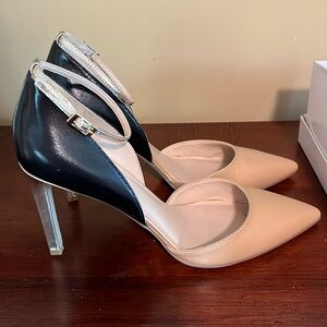 Women’s Dress Shoe